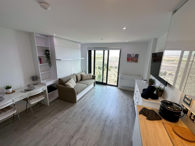 5, Top Floor Studio - The Hub Gibraltar - Self Catering, Gibraltar