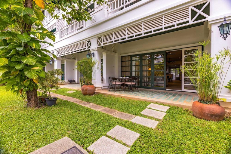 4 Br Townhouse in Great Location Bss, Hua Hin