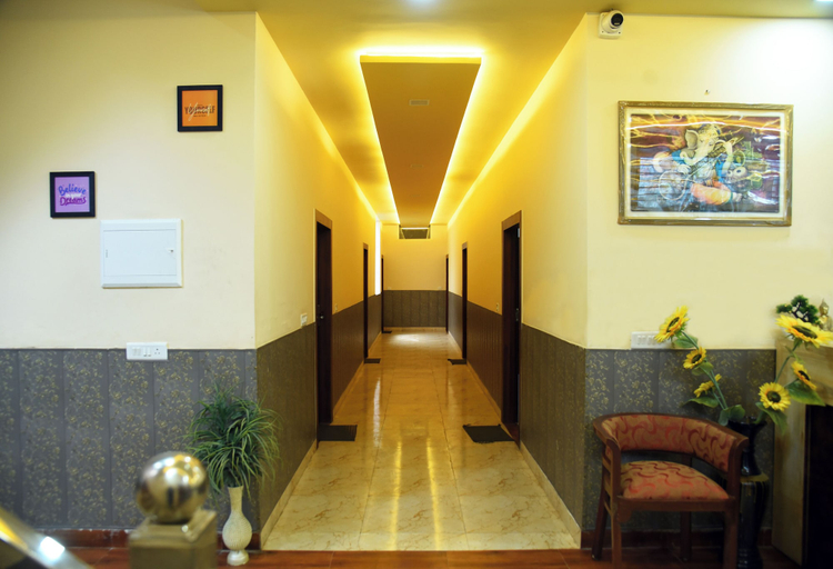 Interior 2, Hotel O AWA Palace, Agra