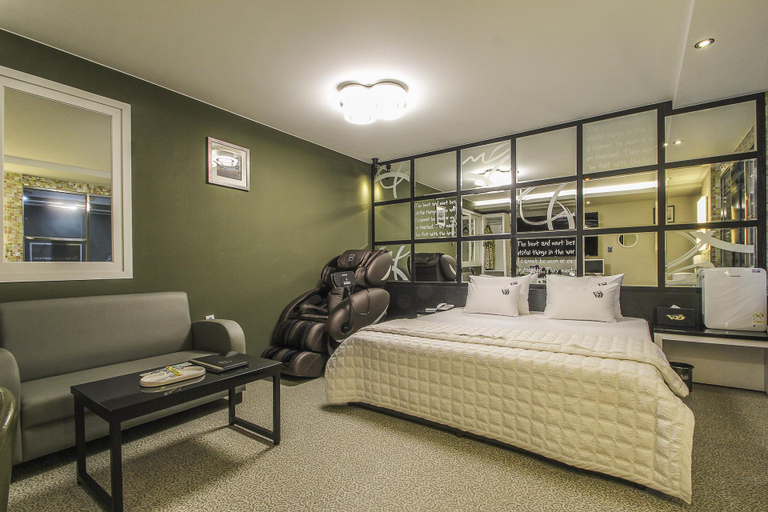 Bedroom 2, Ulsan Jinjangdong K2, Buk