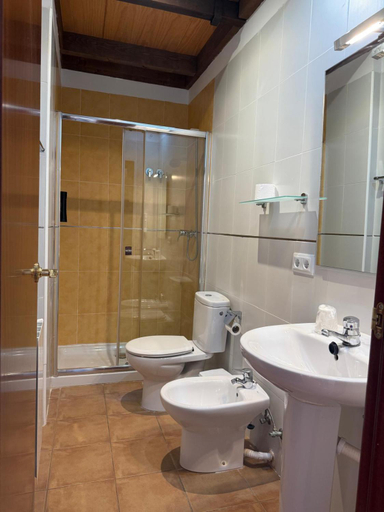 Bathroom 5, LA SOCIEDAD, Teruel