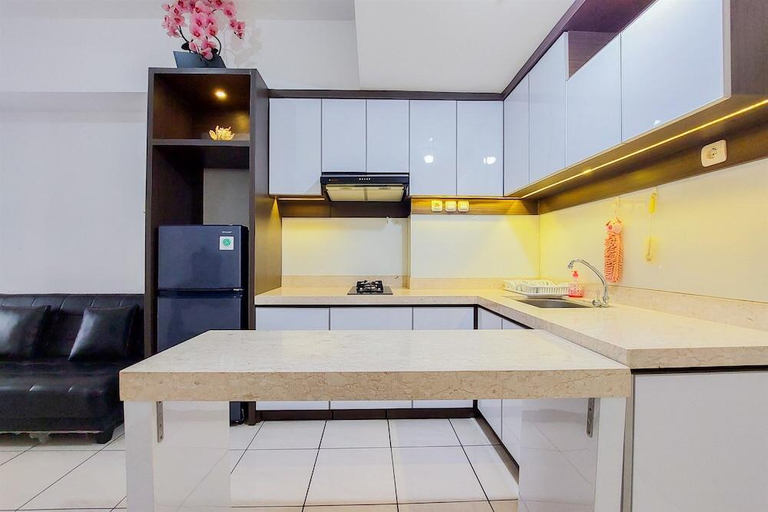 Others 3, Warm And Nice 2Br Apartment At M-Town Residence, Tangerang