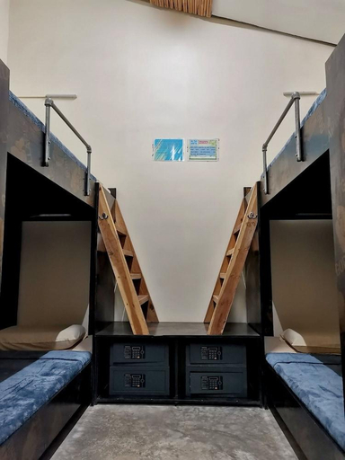Bedroom 2, Big Paul Hostel, El Nido
