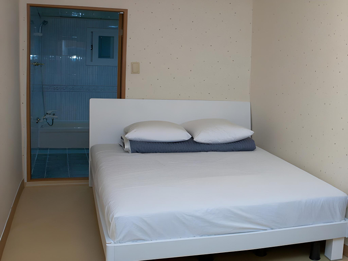 Bedroom 2, Moggoji Hanok Guesthouse, Jongno