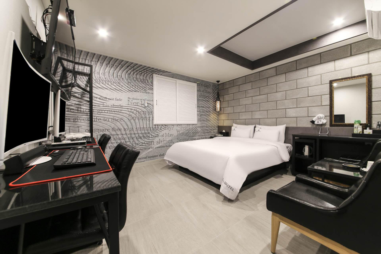 Bedroom 4, Pyeongtaek Mong 2, Pyeongtaek