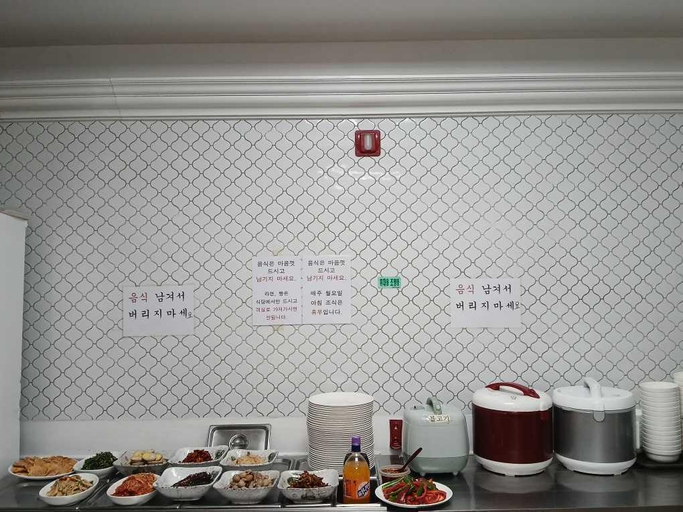 Food & Drinks 4, Gunsan Hotel Acro, Gunsan