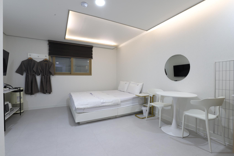 Bedroom 4, Pohang Ocheon Vinastay unmanned hotel, Pohang
