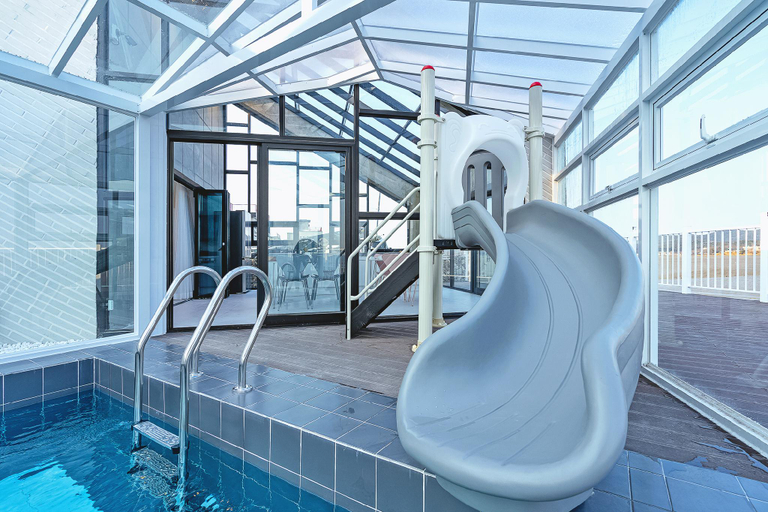 Sport & Beauty 2, Daebudo White Cube Pension, Hwaseong