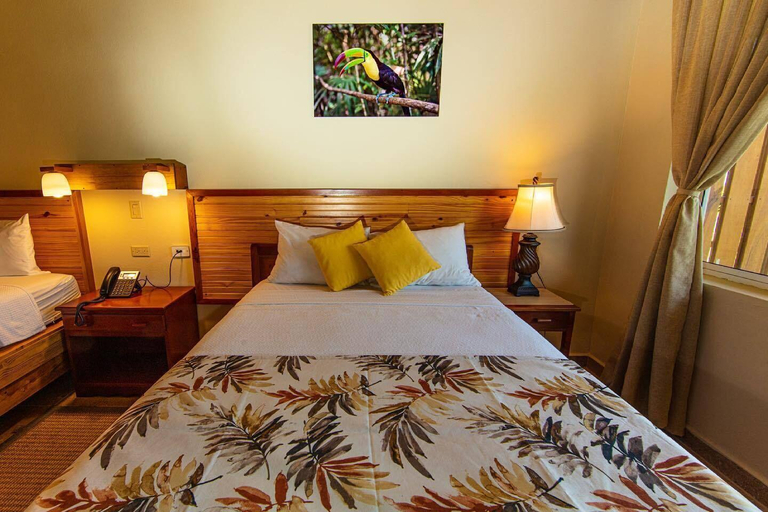 Bedroom 2, Pelican Beach Resort