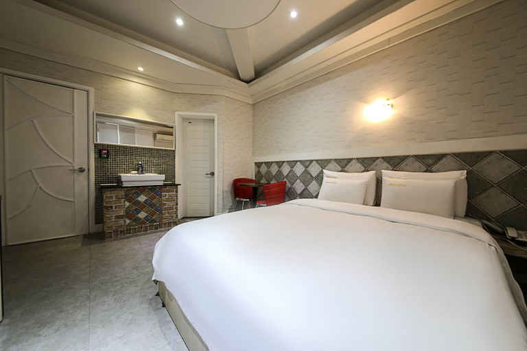 Bedroom 2, Cheongju Ja VA, Cheongju