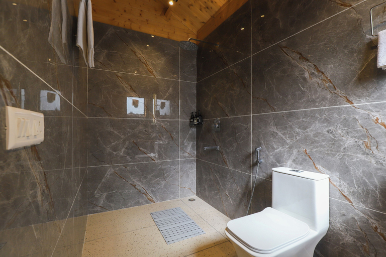 Bathroom 2, ELIVAAS Riveira Hills - 3 BHK Cottage, Alwar