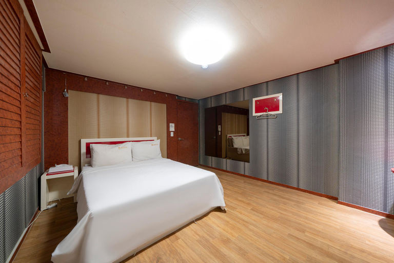 Bedroom 4, Daebudo M Self Check-in Hotel, Hwaseong