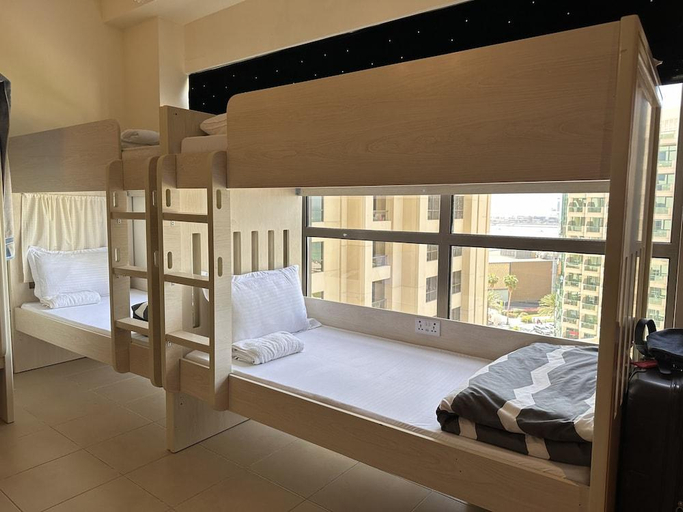 Bedroom 2, Bollywood Beach Hostel JBR, Dubai