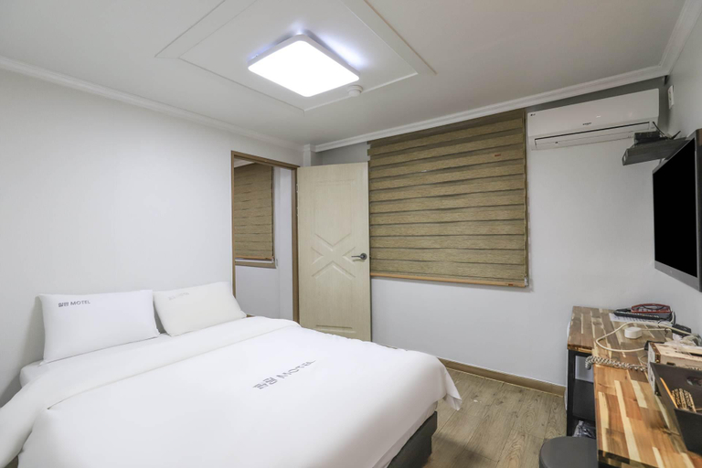 Bedroom 4, Boryeong (Daecheon) Healing Motel, Boryeong