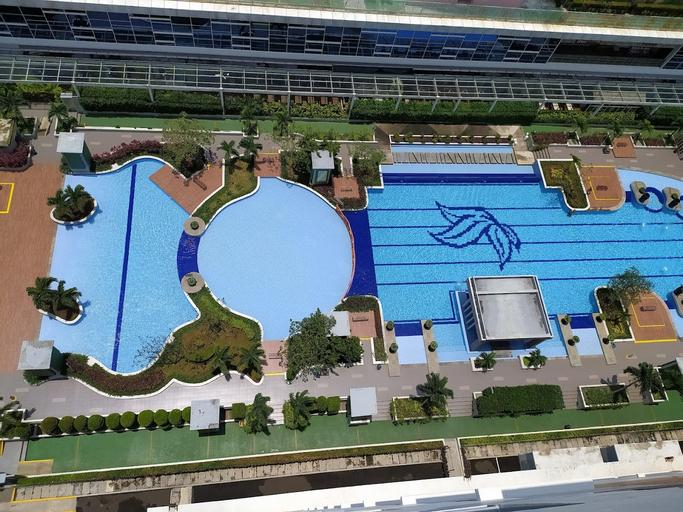 2, 2BR Apt Green Pramuka w/ WiFi, Netflix and Pool by 2ndHome, Central Jakarta