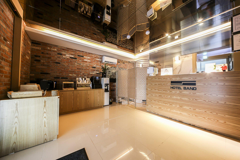 Others 5, Geumjeong BAND, Anyang