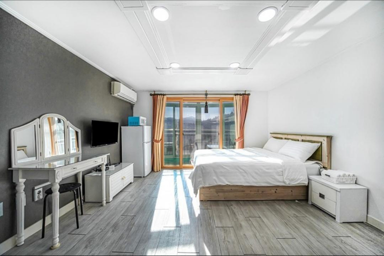 Bedroom 2, Gapyeong Peppermint Candy Pension, Gapyeong