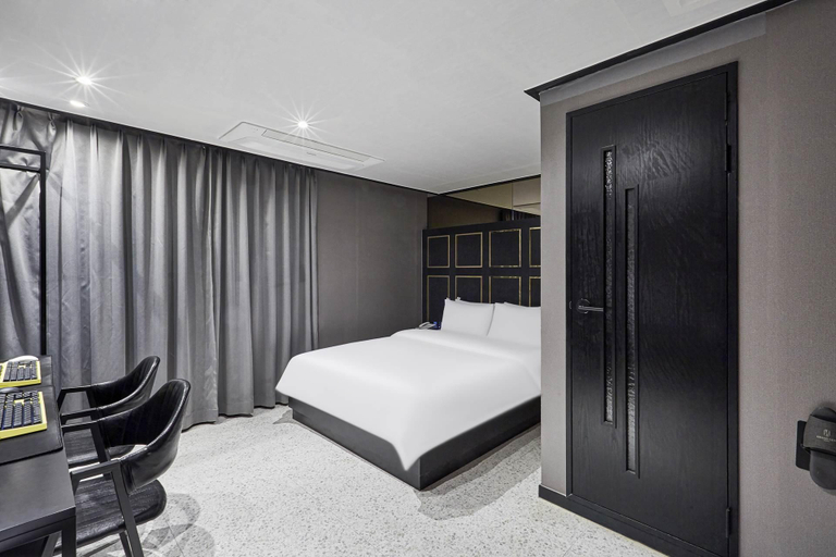 Bedroom 2, Anyang Grand Gem, Anyang