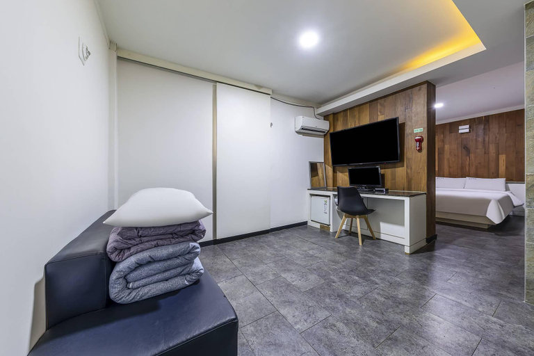 Bedroom 2, Icheon World Classic, Yeoju