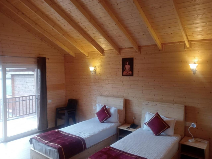 Bedroom 2, Vanprastharesorts, Almora