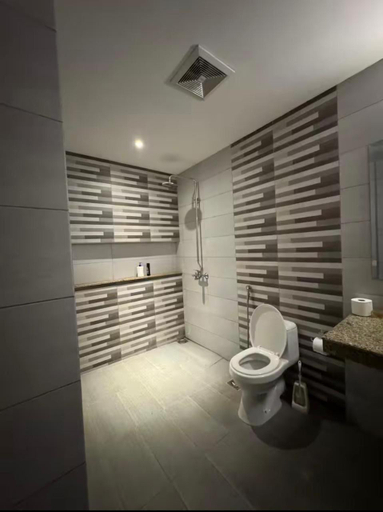 Bathroom, 2 bedroom Apartment , Islamabad