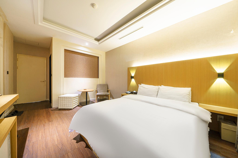 Bedroom 4, Pyeongchon Hotel Avenue 186, Anyang