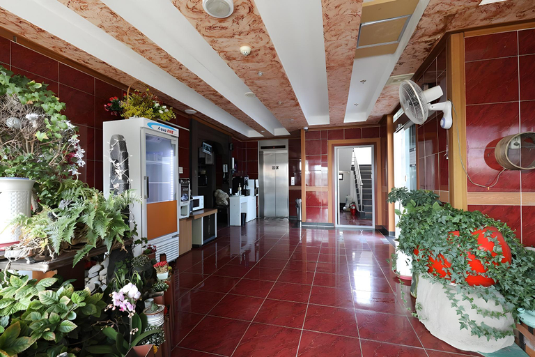 Public Area, Sharp Motel, Seocheon