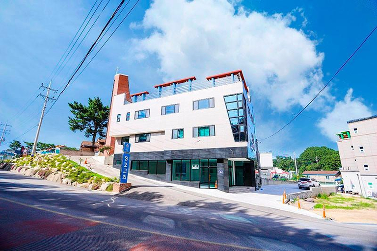 Others 5, Samcheok Nolja Pension, Samcheok