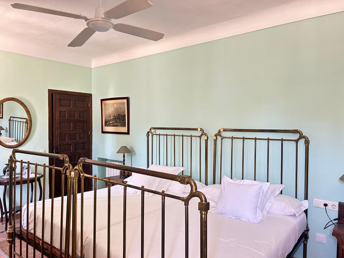 Bedroom 2, Hacienda La Indiana, Sevilla