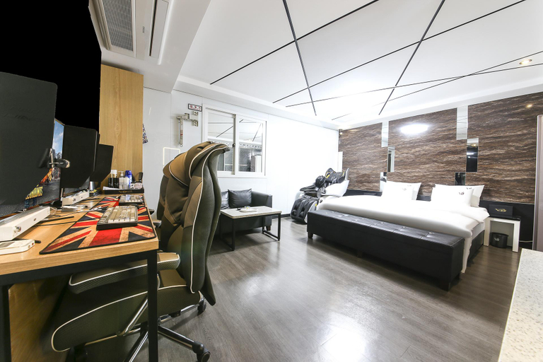 Bedroom 3, Ulsan Jinjangdong K2, Buk