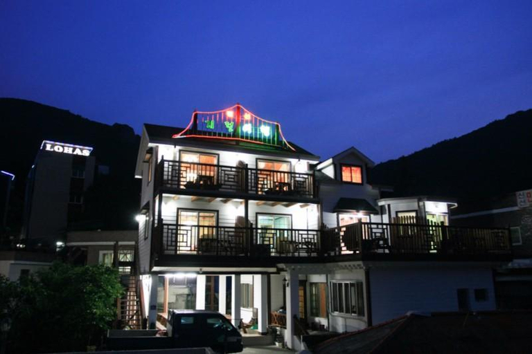 Others 4, Geojedo Gyejeoryeohaeng Pension, Geoje