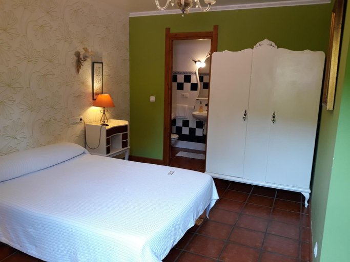 Bedroom 2, Txindurri Iturri, Guipúzcoa