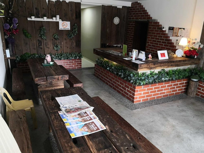 Others 3, The Wood Hotel, Kulaijaya