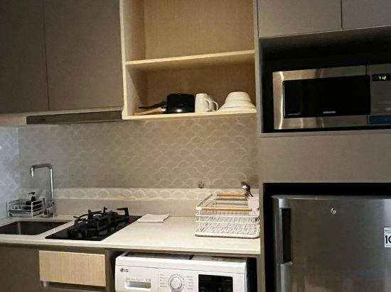 Others 4, Gold Coast Pik Atlantic Sea View Apartment Minimum 2 Nights Stay, North Jakarta