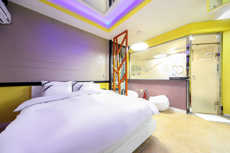 Bedroom 3, Yeonggwang CC Self check-in Motel, Yeonggwang