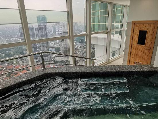 2, TriTower Suites Johor Bahru Near JB CIQ, JBCC & Capri, Johor Bahru