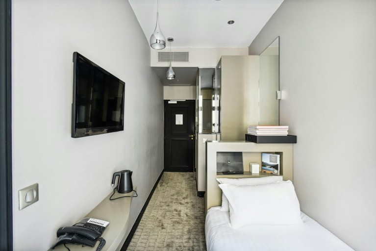 Bedroom, Hôtel Le Paris Singulier, Paris
