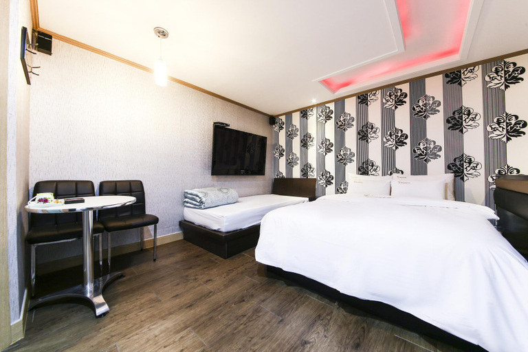 Bedroom 2, Incheon (Dongam) Lin, Bupyeong