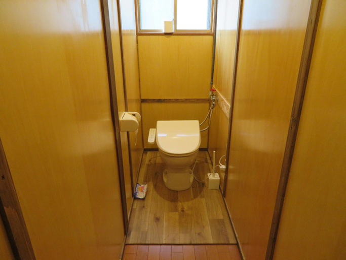 Bathroom 2, Holiday Home, Shari