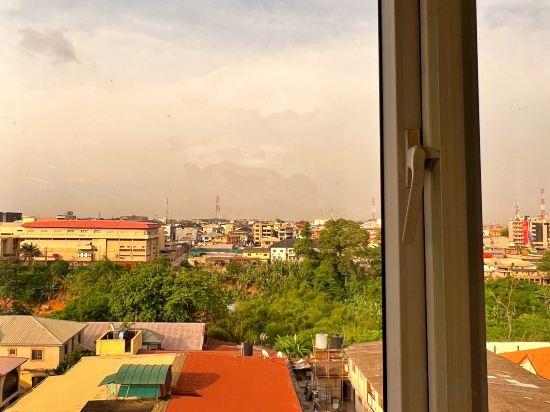 3, TDH HOTEL, Kosofe