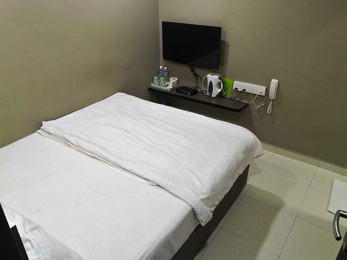 Bedroom 2, The Wood Hotel, Kulaijaya