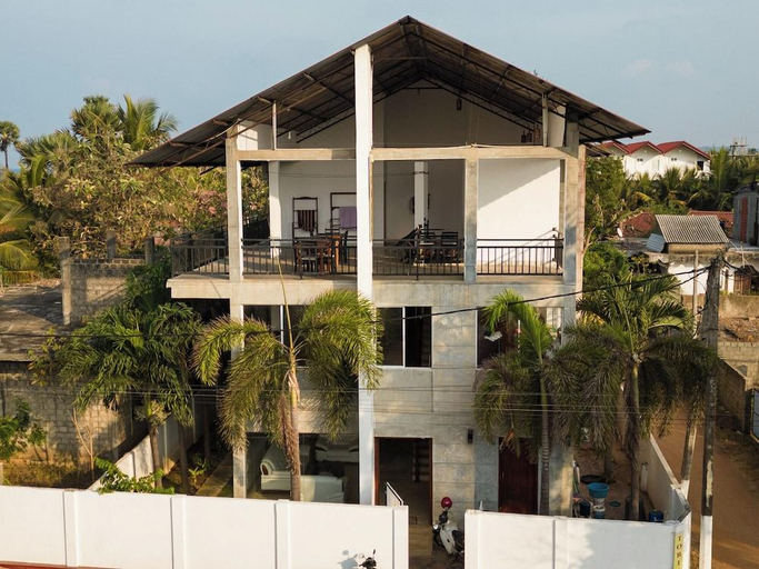 Exterior & Views 1, Hotel Tobiko, Trincomalee Town and Gravets