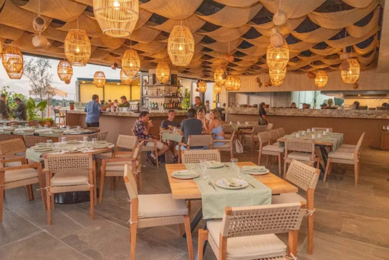Food & Drinks 5, Ancora Punta Mita, Compostela