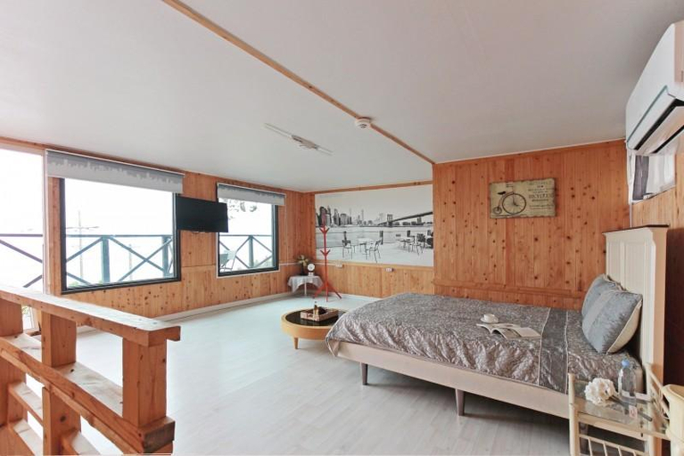 Bedroom 3, Namhae Lumiere Pension, Namhae