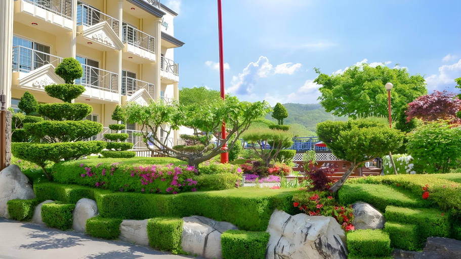 Others 4, Chuncheon (Nami Island) Happy Day Pension, Chuncheon