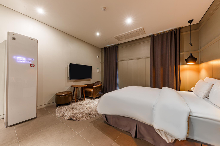 Bedroom 1, Okcheon Story, Okcheon