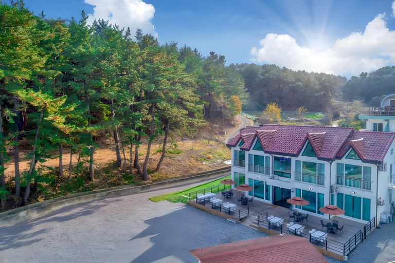 Others 3, Samcheok Emma O Pension, Samcheok
