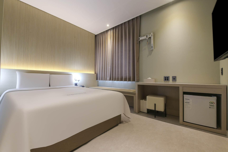 Bedroom 2, Gangneung Gyeongpo H Avenue, Gangneung