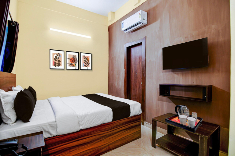 Room 3, Classic Shobhabazar Palace, Kolkata
