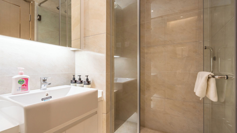 Bathroom 5, Anara Aparthotel Chengdu Chunxi Road, Chengdu